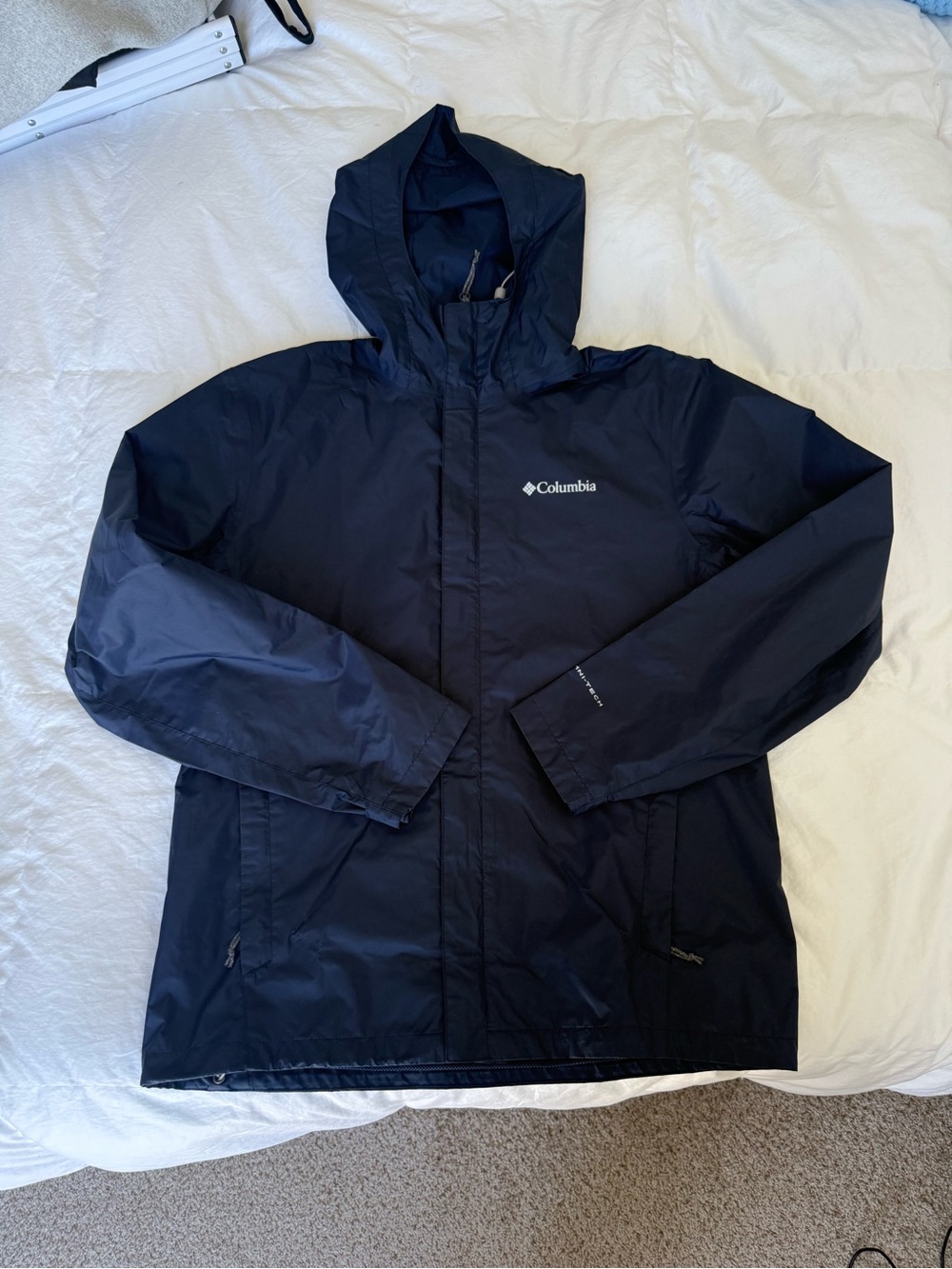Columbia Men's Dark Navy Hooded Raincoat